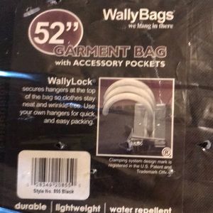 Wally lock garment bag with 2 pockets 52”